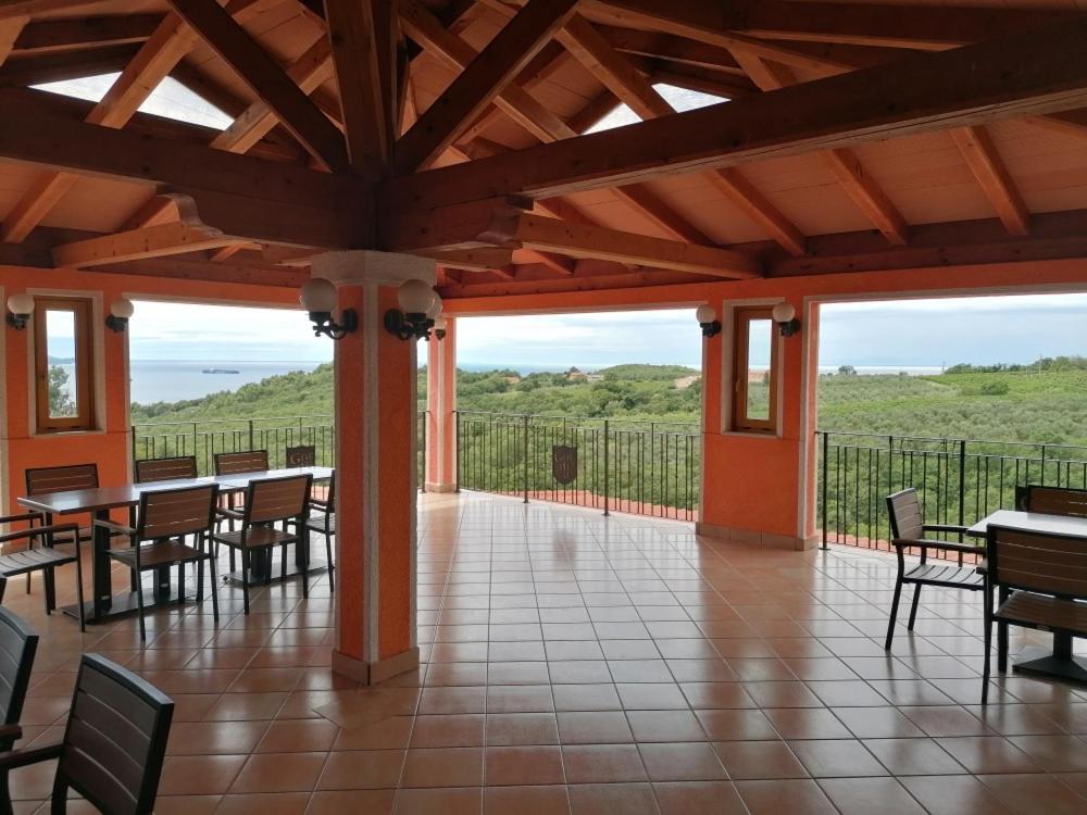 Gordia Organic Winery * Hrvatini